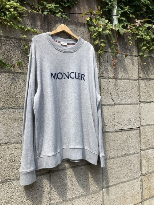 インポートブランドのMONCLER