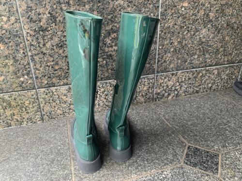 トッズのブーツ