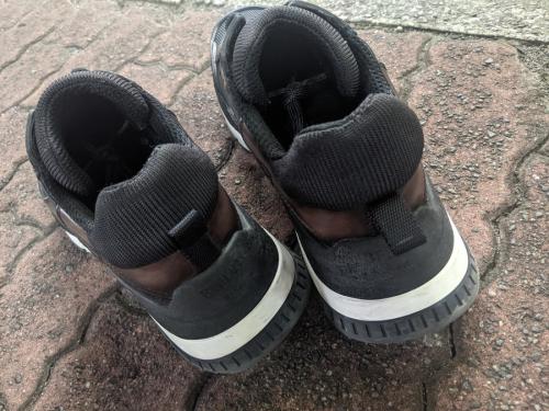 ボッテガベネタのレザー