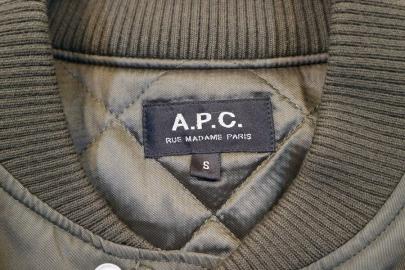 「A．P．C．のMA‐1 」