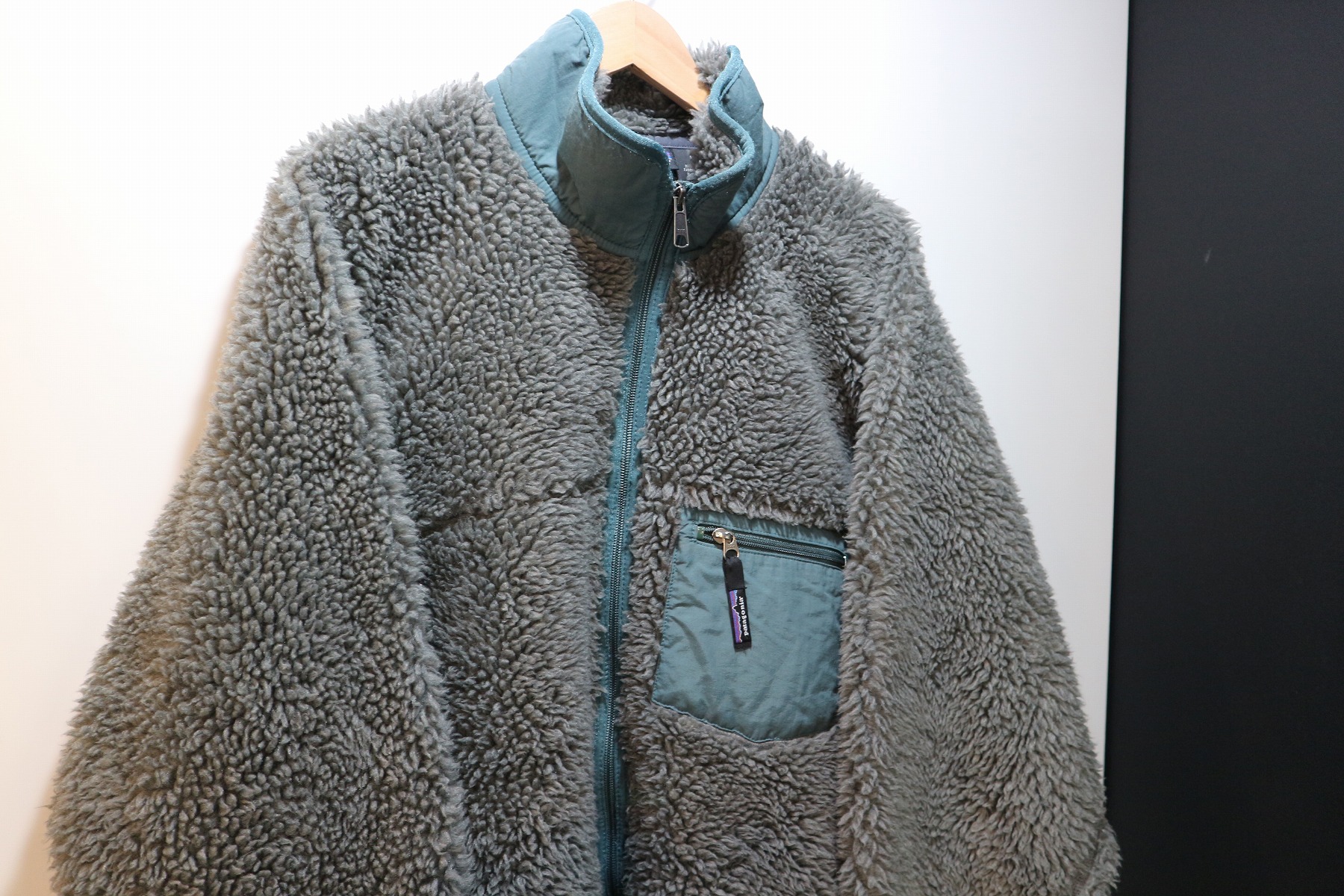 Patagonia(パタゴニア)CLASSIC RETRO CARDIGAN入荷致しました