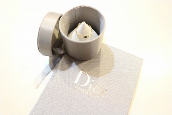 Christian Dior クリスチャンディオール Mimioui rinng 貴重な 