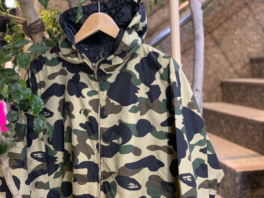 A BATHING APE/アベイシングエイプ】エイプカモマウンテンパーカー ...