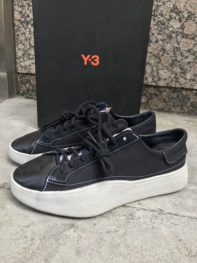 ドメスティックブランド【Y-3/ワイスリー】より スニーカーTANGUTYU