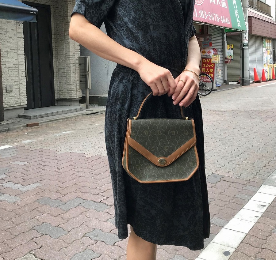 Christian Dior/クリスチャン ディオール】ハニカムハンドバッグ