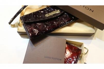 「ラグジュアリーブランドのLOUIS VUITTON 」