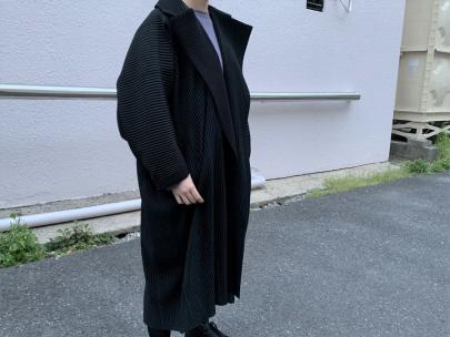 「ドメスティックブランドのHOMME PLISSE ISSEY MIYAKE 」