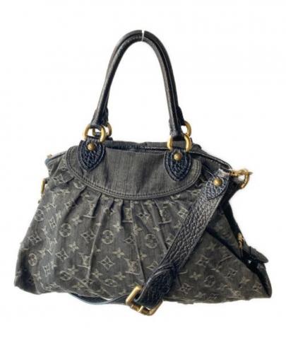 「ラグジュアリーブランドのLOUIS VUITTON 」