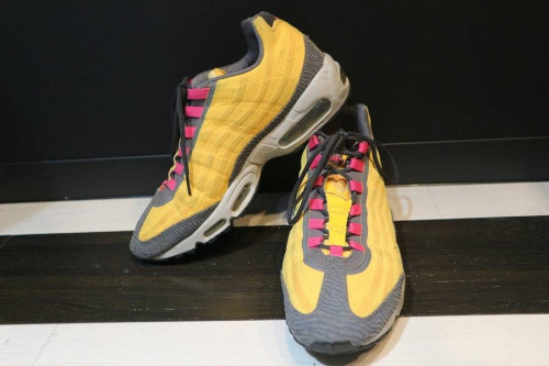 AIR MAXのスニーカー