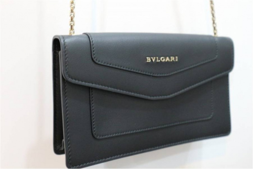 BVLGARIのミニショルダー