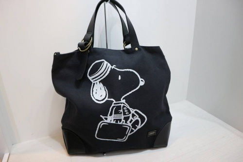 Manhattan PortageのPEANUTS