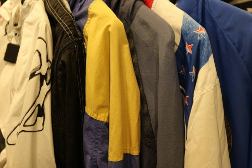 メンズのトップス