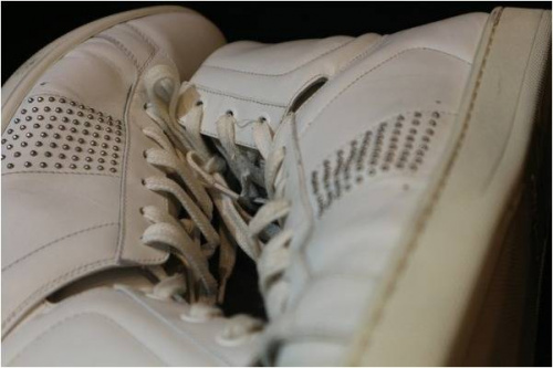 ストリートブランドのスニーカー