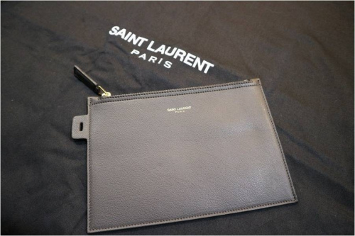 サンローランのフェンディ