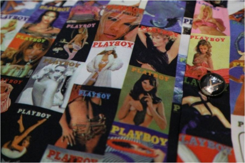 PLAYBOYのオープンカラー