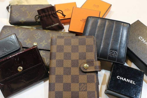 買取入荷のラグジュアリーブランド