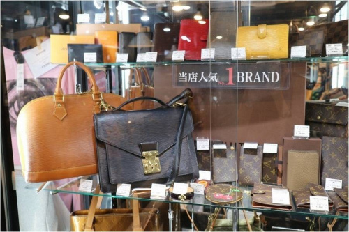 トレファクスタイル新小岩店ブログ画像2