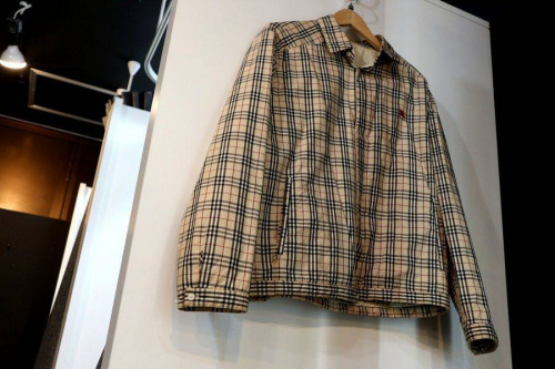 レアアイテムのバーバリー