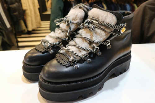 店舗からのお知らせのフットザコーチャー