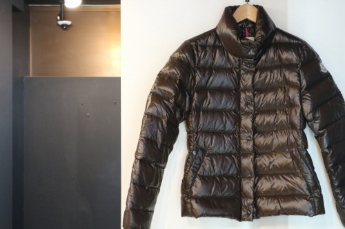 ラグジュアリーブランドのモンクレール