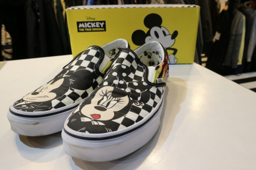 チェッカーフラッグの古着