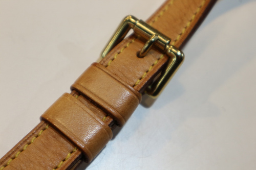 ルイ・ヴィトンのショルダーバッグ