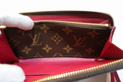 ヴィトンの財布