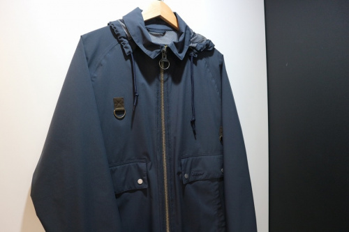 レアアイテムのBarbour（バブアー）