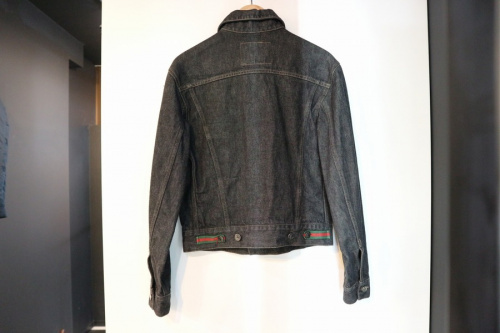 グッチのデニムジャケット