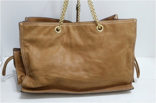 ロエベのチェーンバッグ