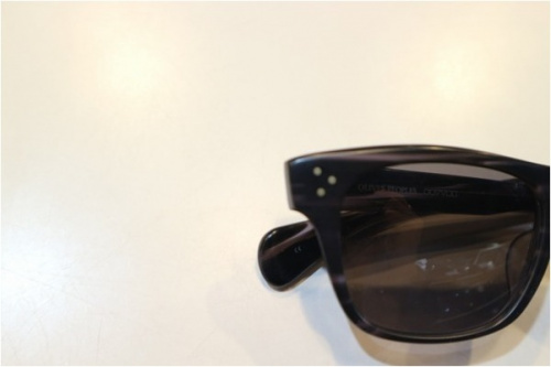 オリバーピープルズのサングラス