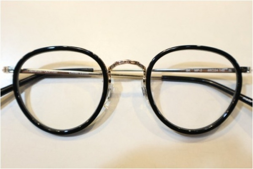 オリバーピープルズのMP-2