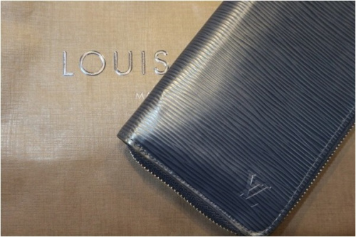 ラグジュアリーブランドのLOUIS VUITTON