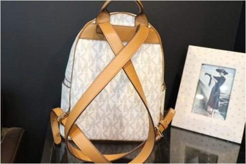 リュックサックのバッグ