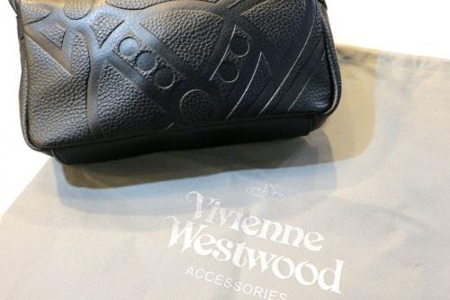 ラグジュアリーブランドのVivienne Westwood