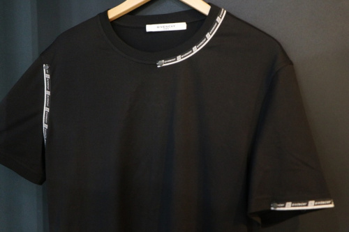GIVENCHYのジバンシー