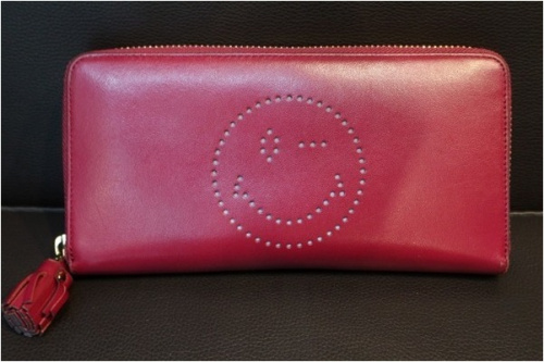 ANYA HINDMARCHのアニヤハインドマーチ