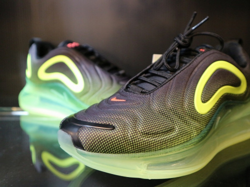 ストリートブランドのNIKE