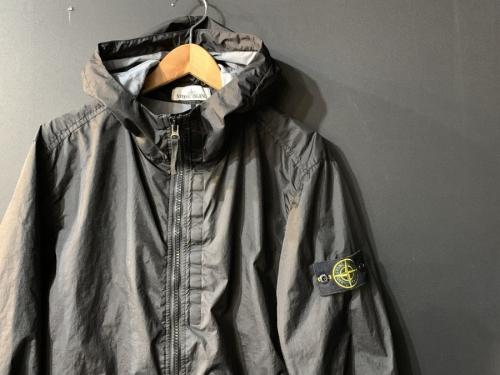 STONE ISLANDのストーンアイランド