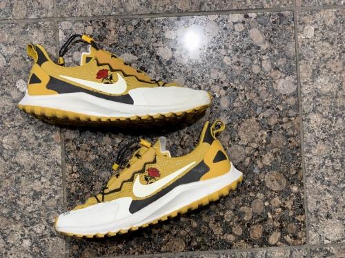 ギャクソウ×ナイキのアンダーカバー