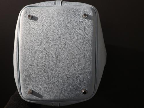 ピコタンのハンドバッグ