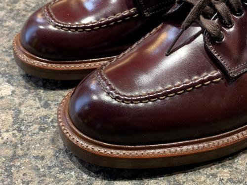 オールデンのINTERNATIONAL GALLERY BEAMS