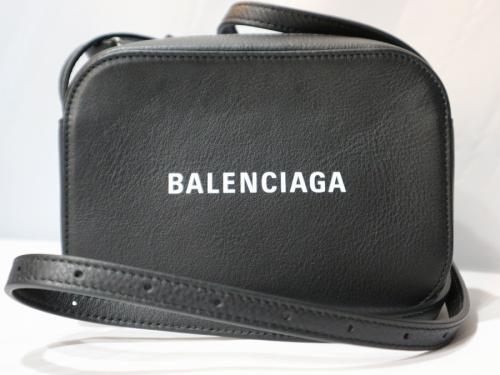 BALENCIAGAのバレンシアガ