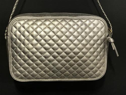 キルティングレザーのラミネート