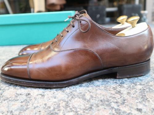 エドワードグリーンのストレートチップシューズ