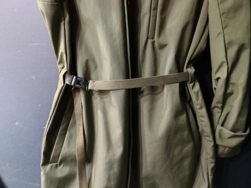 フーテッドコート