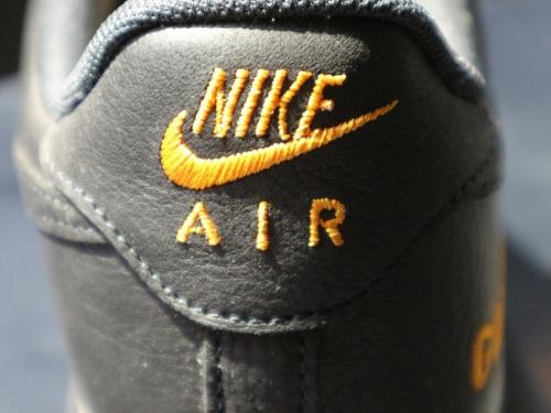 ナイキのAIR FORCE 1 LOW / GORE-TEX  BRIGHT CERAMIC