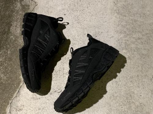 シュプリーム × ナイキのエアフマラ