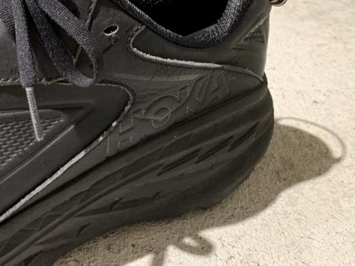 HOKA ONEONEのホカオネオネ