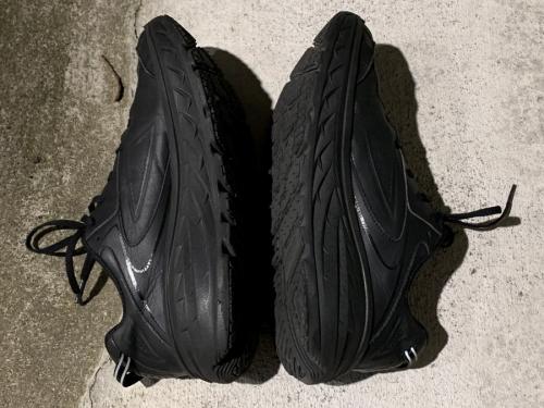 ボンダイレザー